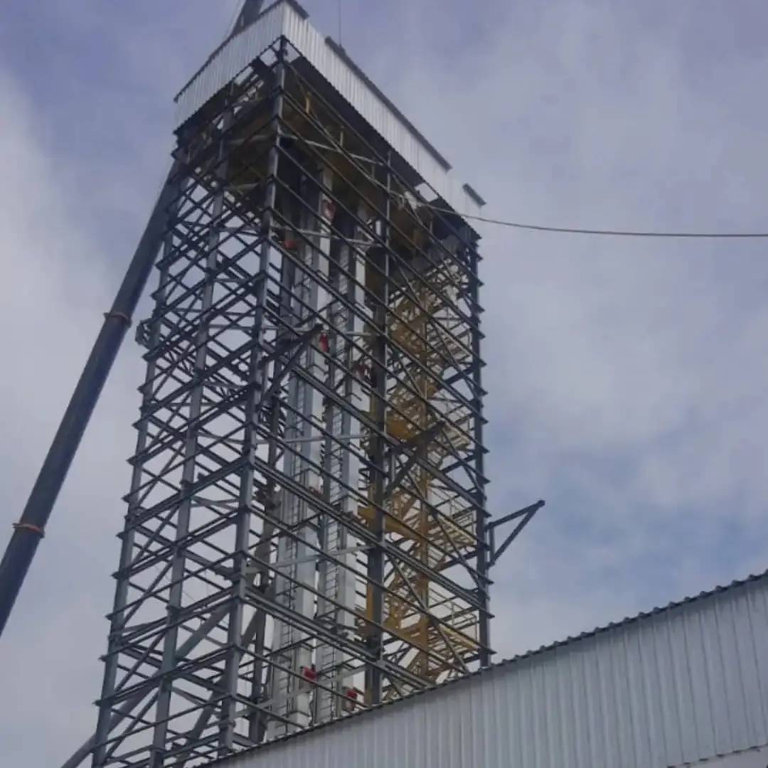 montadorapanambiltda_234853890_1534460103564316_8158647322198496681_n (2).jpg